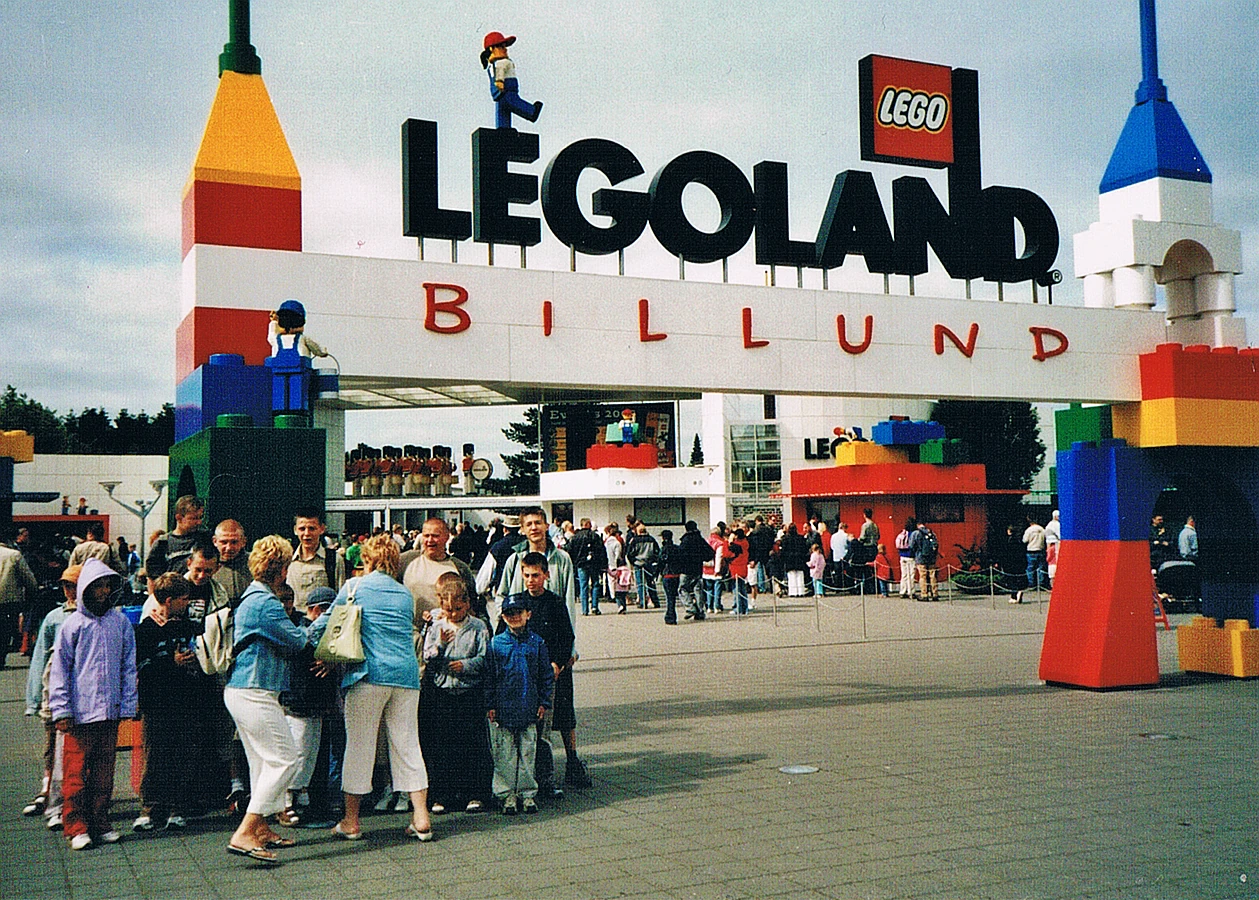 Wejście do Legolandu w Billund w 2005 roku
