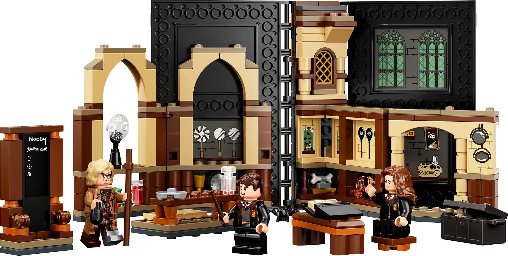 Klasa do obrony przed czarną magią z serii LEGO® Harry Potter™ Chwile z Hogwartu™