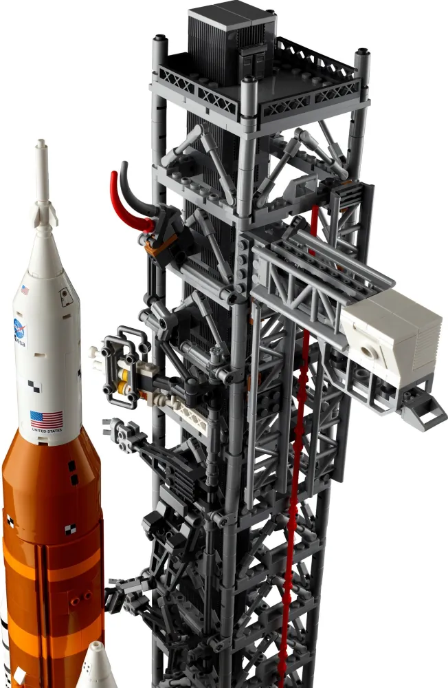 Platforma startowa rakiety z zestawu LEGO® 10341