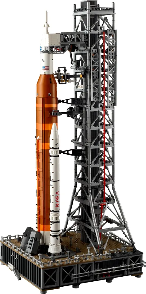 Zdjęcie produktowe rakiety sls NASA Artemis z zestawu LEGO® 10341