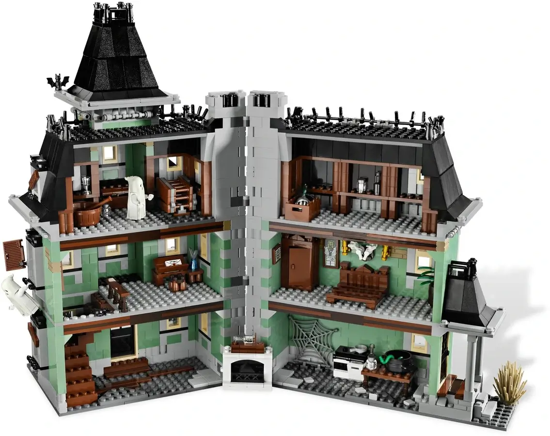 Duży nawiedzony dom z serii LEGO® Monster Fighters