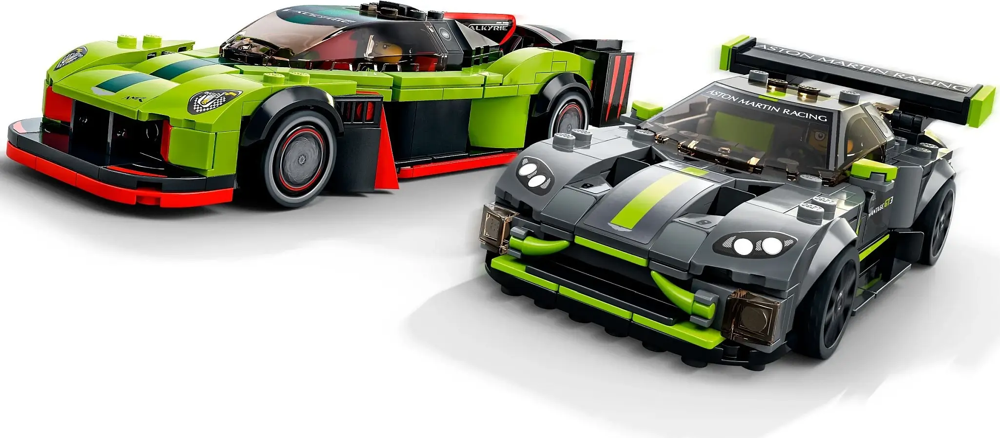 Wyścigowe Aston Martiny z serii LEGO® Speed Champions