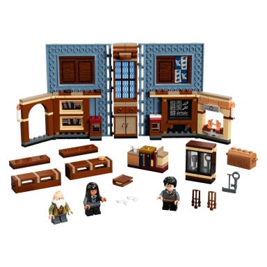 LEGO 76385 Harry Potter Chwile z Hogwartu: zajęcia z zaklęć i uroków