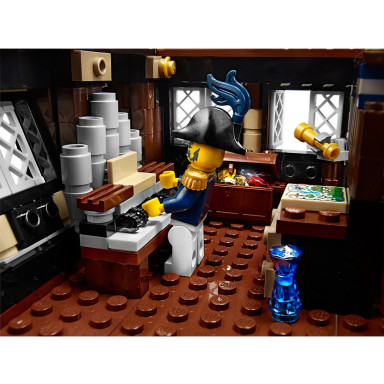 LEGO 10210 Pirates Imperial Flagship – zdjęcie