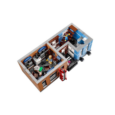 LEGO 10246 Creator Expert Biuro detektywa – zdjęcie