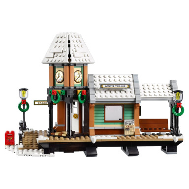 LEGO 10259 Creator Expert Stacja w zimowej wiosce – zdjęcie