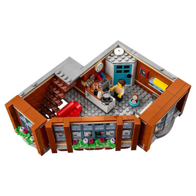 LEGO 10264 Creator Expert Warsztat na rogu – zdjęcie