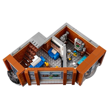 LEGO 10264 Creator Expert Warsztat na rogu – zdjęcie