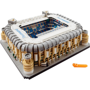 LEGO 10299 Stadion Realu Madryt — Santiago Bernabéu – zdjęcie