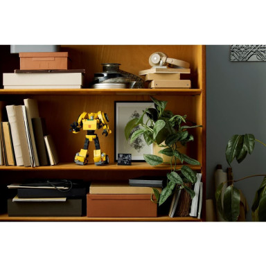 LEGO 10338 Icons Bumblebee – zdjęcie