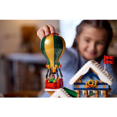 LEGO 10339 Icons Poczta Świętego Mikołaja – zdjęcie