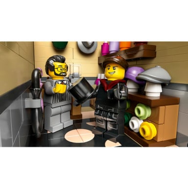 LEGO 10350 Icons Dom w stylu angielskim – zdjęcie