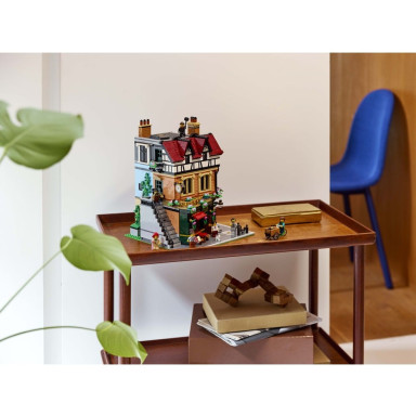 LEGO 10350 Icons Dom w stylu angielskim – zdjęcie