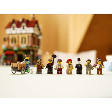 LEGO 10350 Icons Dom w stylu angielskim – zdjęcie