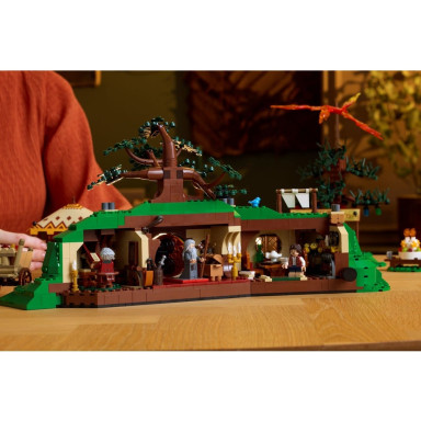 LEGO 10354 Icons Władca pierścieni: Shire – zdjęcie