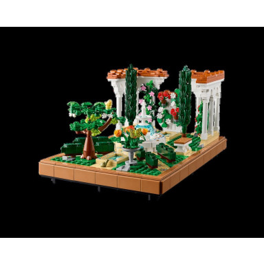 LEGO 10359 Icons Fontanna w ogrodzie – zdjęcie