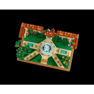 LEGO 10359 Icons Fontanna w ogrodzie – zdjęcie
