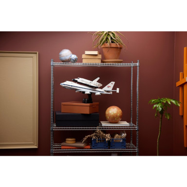 LEGO 10360 Icons Nosiciel wahadłowców – zdjęcie