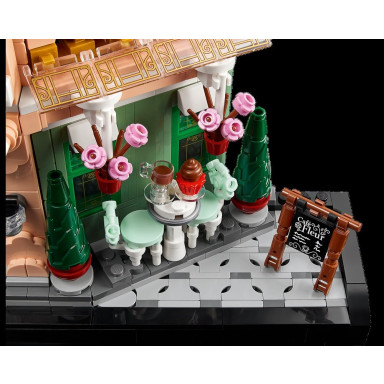 LEGO 10362 Icons Francuska kawiarenka – zdjęcie