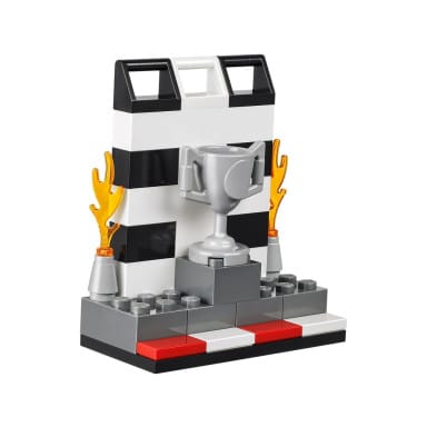 LEGO 10673 Juniors Wyścigi samochodowe – zdjęcie