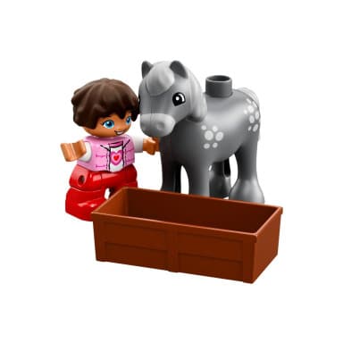 LEGO 10868 Duplo Stajnia z kucykami – zdjęcie