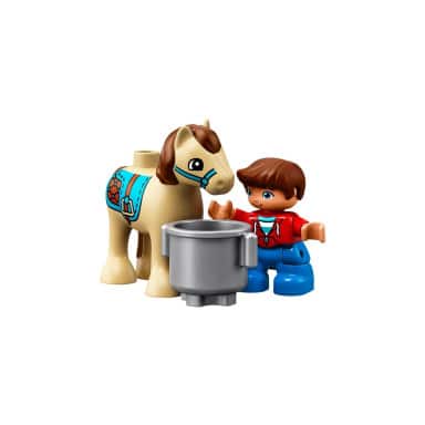 LEGO 10868 Duplo Stajnia z kucykami – zdjęcie