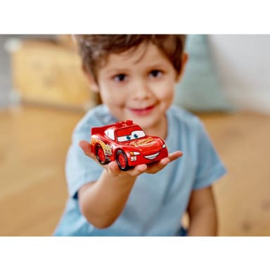 LEGO 10924 Duplo Zygzak McQueen na wyścigach – zdjęcie