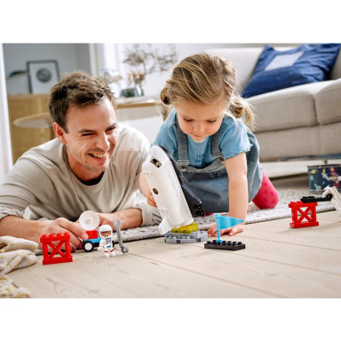 LEGO 10944 Duplo Lot promem kosmicznym – zdjęcie