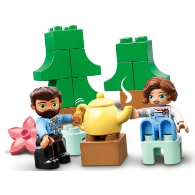 LEGO 10946 Duplo Rodzinne biwakowanie – zdjęcie