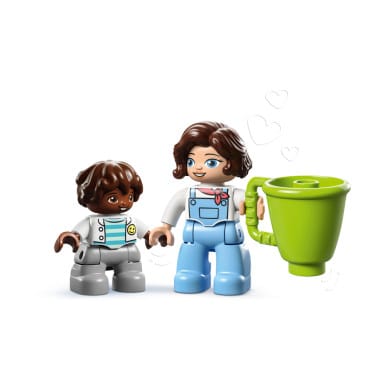 LEGO 10986 Duplo Dom rodzinny na kółkach – zdjęcie