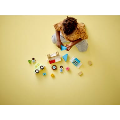 LEGO 10986 Duplo Dom rodzinny na kółkach – zdjęcie