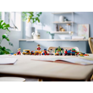 LEGO 11014 Classic Klocki na kołach – zdjęcie