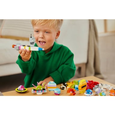 LEGO 11037 Classic Kreatywne planety – zdjęcie