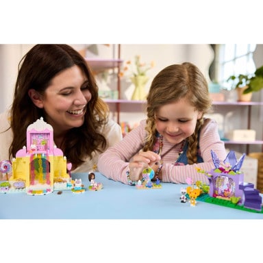 LEGO 11205 Koci domek Gabi Łakociowa Góra i Kiciowy Ogródek – zdjęcie