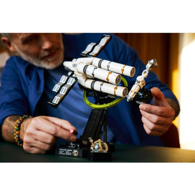 LEGO 11389 Icons Projekt Hail Mary – zdjęcie