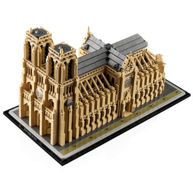LEGO 21061 Architecture Notre-Dame w Paryżu – zdjęcie
