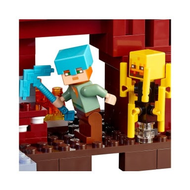 LEGO 21122 Minecraft Forteca Netheru – zdjęcie