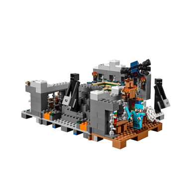 LEGO 21124 Minecraft Portal Kresu – zdjęcie