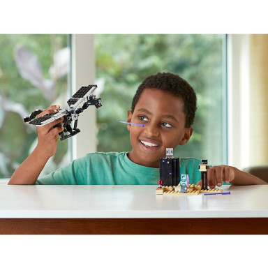 LEGO 21151 Minecraft Walka w Kresie – zdjęcie