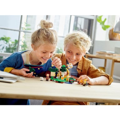 LEGO 21165 Pasieka – zdjęcie