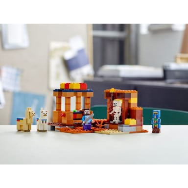 LEGO 21167 Minecraft Punkt handlowy – zdjęcie