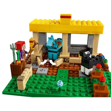 LEGO 21171 Minecraft Stajnia – zdjęcie