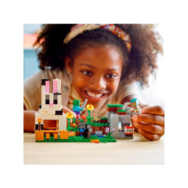 LEGO 21181 Minecraft Królicza farma – zdjęcie