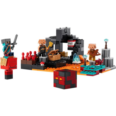 LEGO 21185 Minecraft Bastion w Netherze – zdjęcie