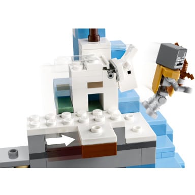 LEGO 21243 Minecraft Ośnieżone szczyty – zdjęcie