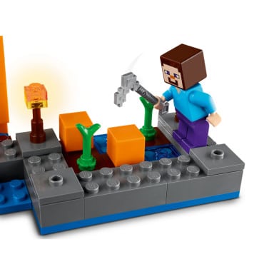 LEGO 21248 Minecraft Dyniowa farma – zdjęcie