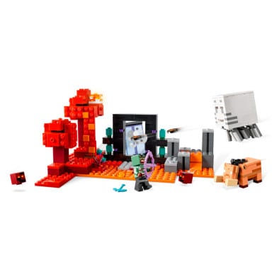 LEGO 21255 Minecraft Zasadzka w portalu do Netheru – zdjęcie