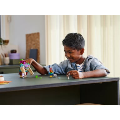 LEGO 21257 Minecraft Decydujące starcie z Dewastatorem – zdjęcie