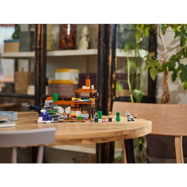 LEGO 21263 Minecraft Kopalnia w Badlandach – zdjęcie