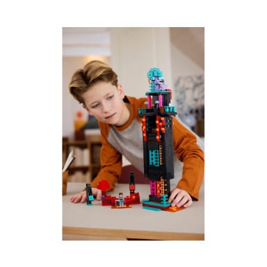 LEGO 21279 Minecraft Wieża Endermana – zdjęcie